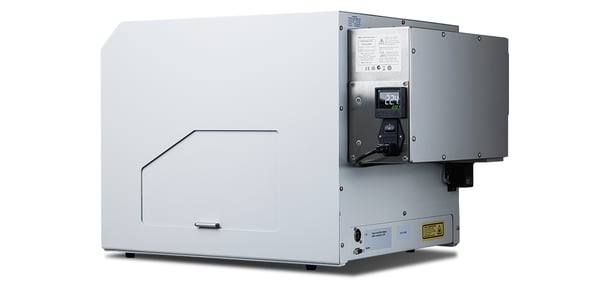 Fig. 3: The AAS system adds about 10 cm additional depth at the rear of the PHERAstar FSX. No additional tubes or devices are required.