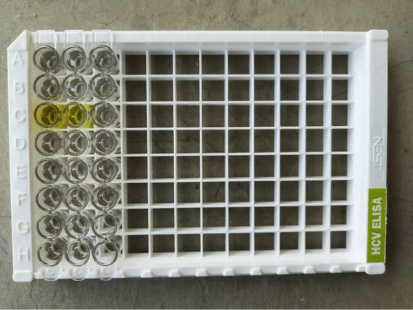 Fig. 3: ELISA plates are available as twelve separate eight-well strips. This way only the required strips need to be used. 3